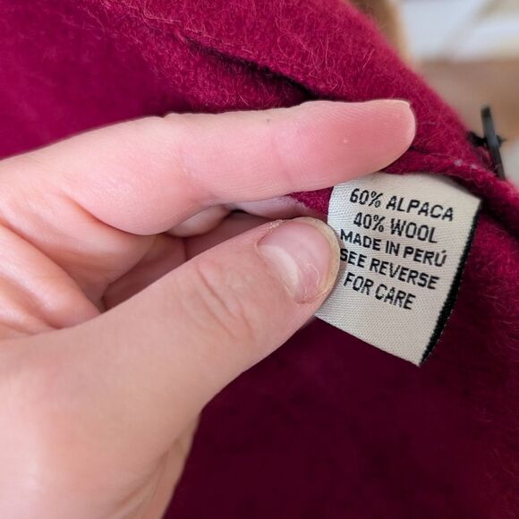 Beyond Threads Embroidered Alpaca Wool Floral Cardigan Size Medium - Picture 3 of 9